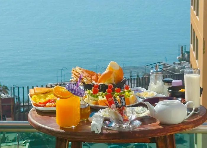 King Suites Hotel