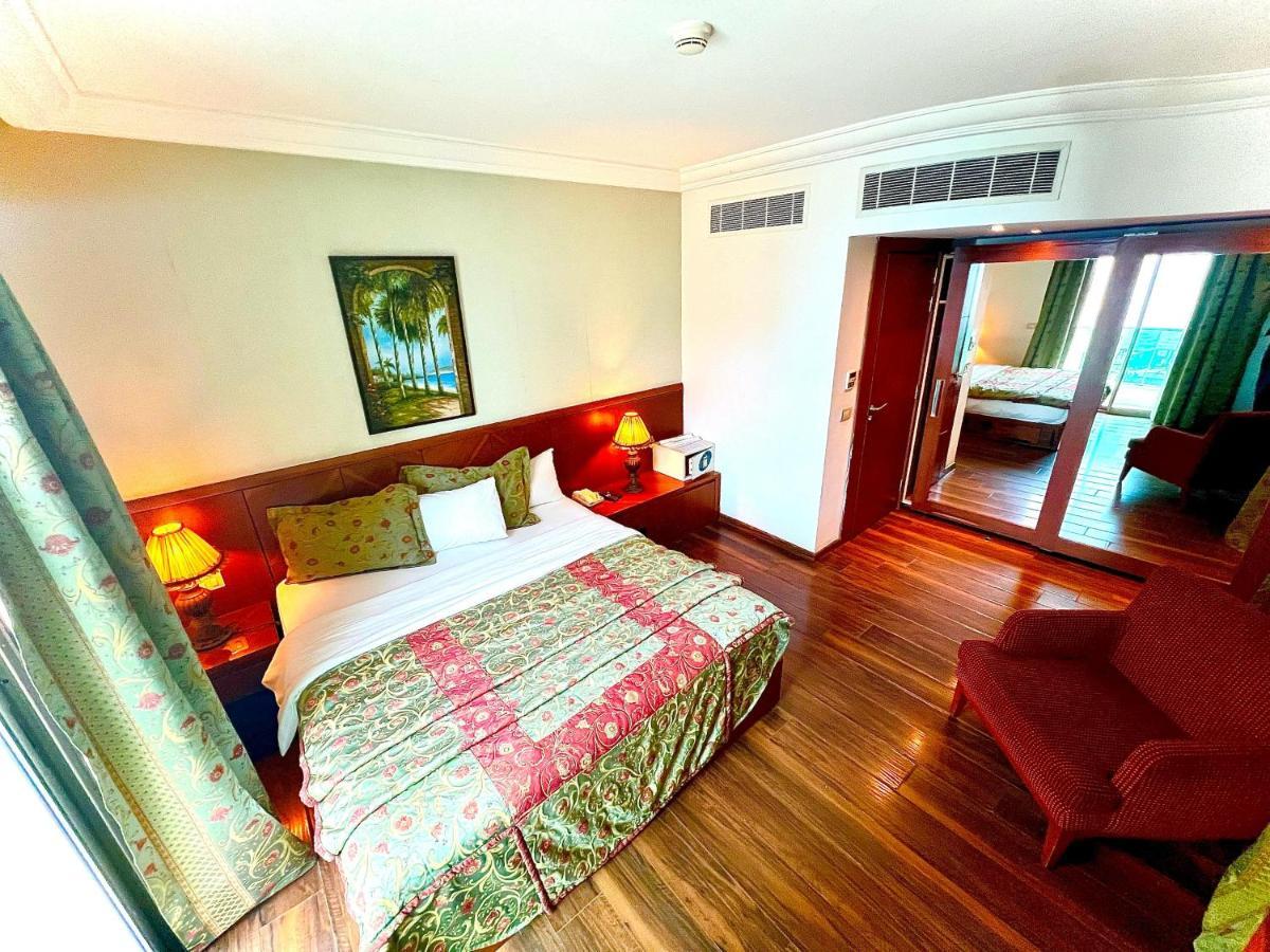 King Hotel 4*